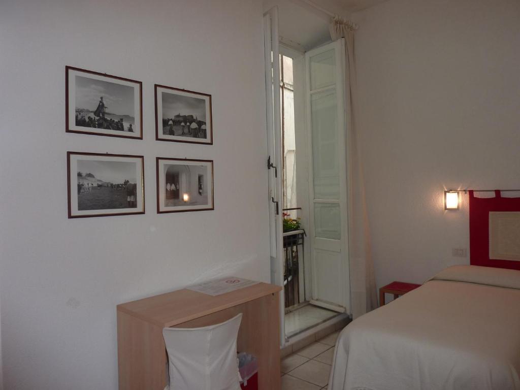 Bed and breakfast L'Arco Cagliari Extérieur photo