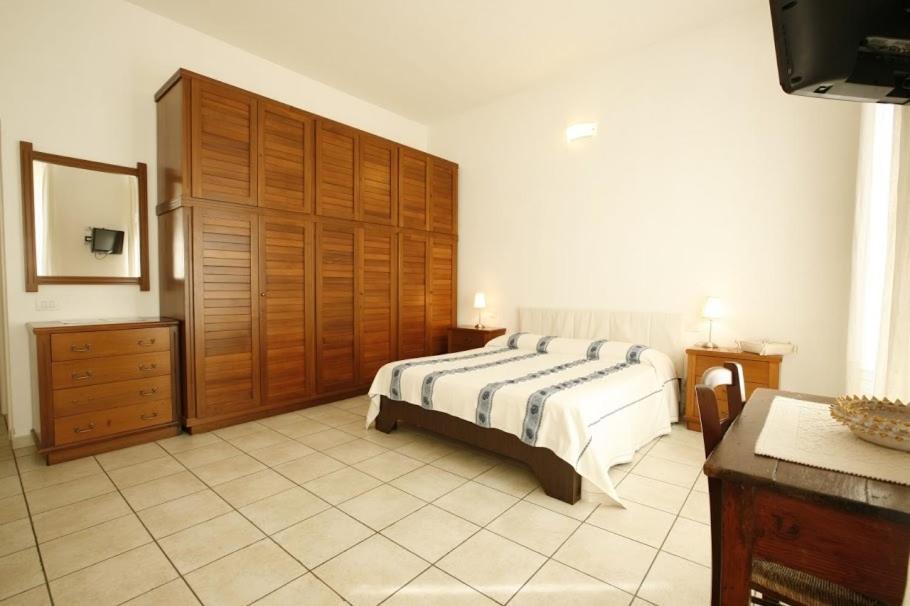 Bed and breakfast L'Arco Cagliari Extérieur photo